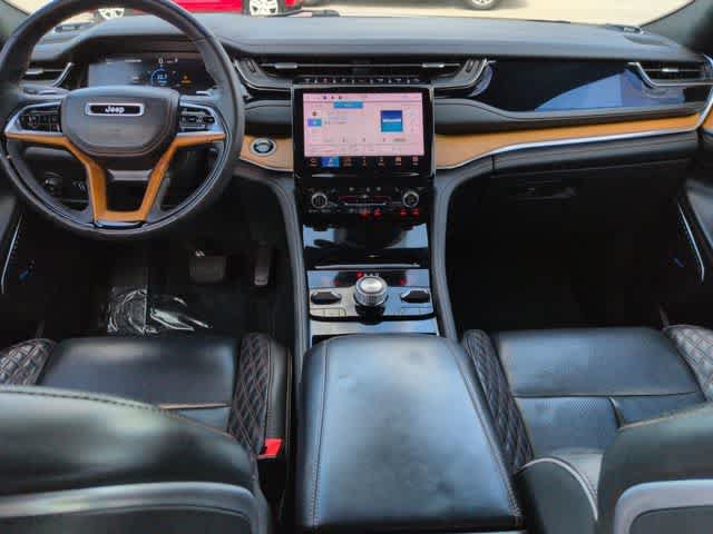 Used 2023 Jeep Grand Cherokee Summit AWD/4WD image 15