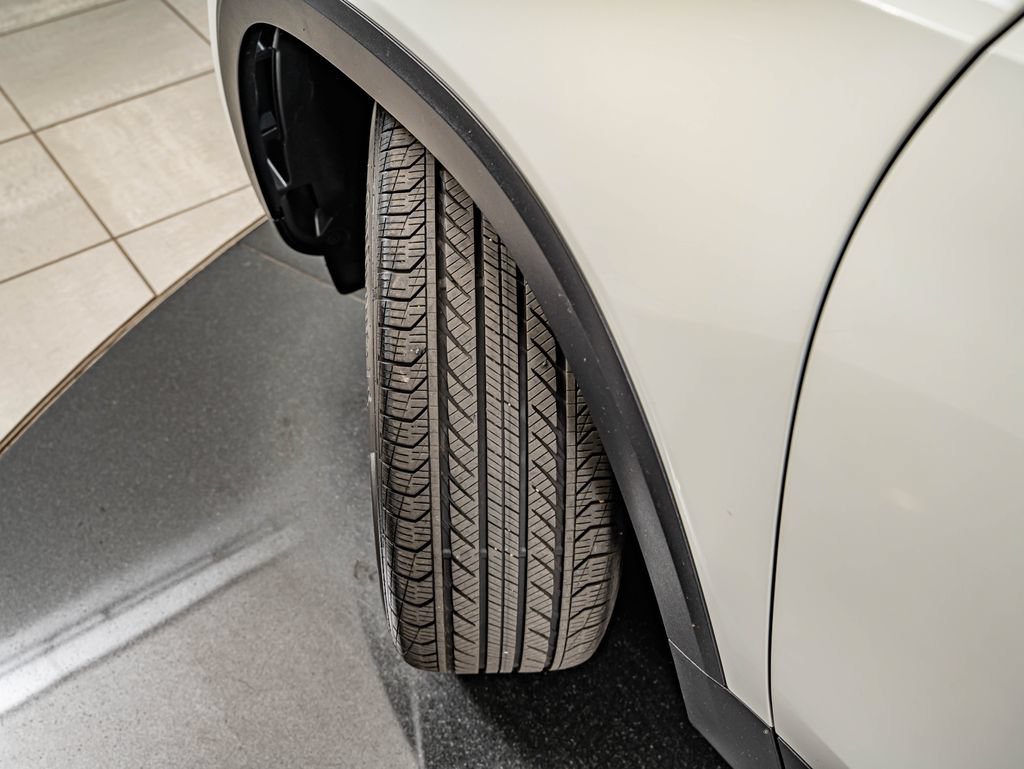 Certified 2026 Mercedes-Benz GLB 250 4MATIC image 42