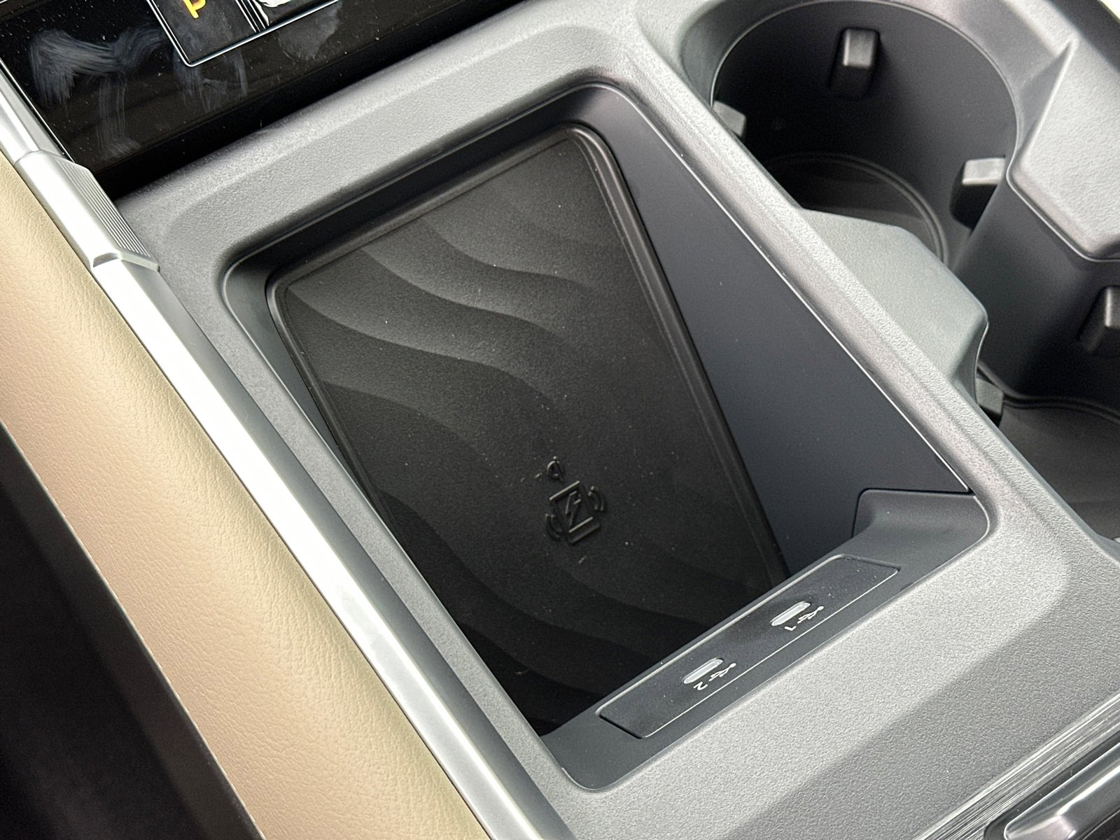 New 2026 Nissan Armada Platinum Reserve image 40