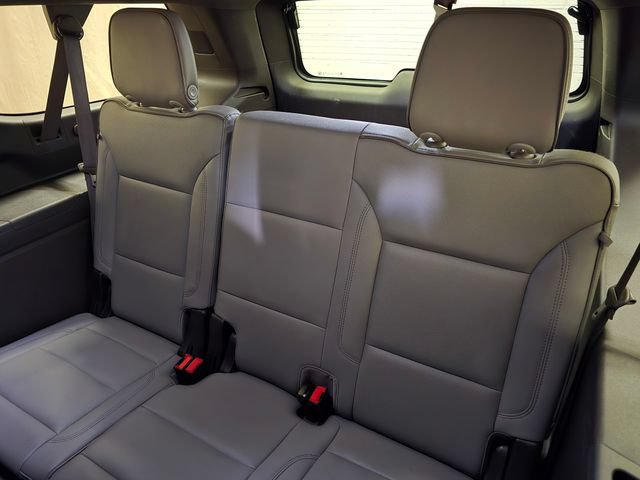 Used 2022 GMC Yukon XL SLT w/ SLT Luxury Package AWD/4WD image 36