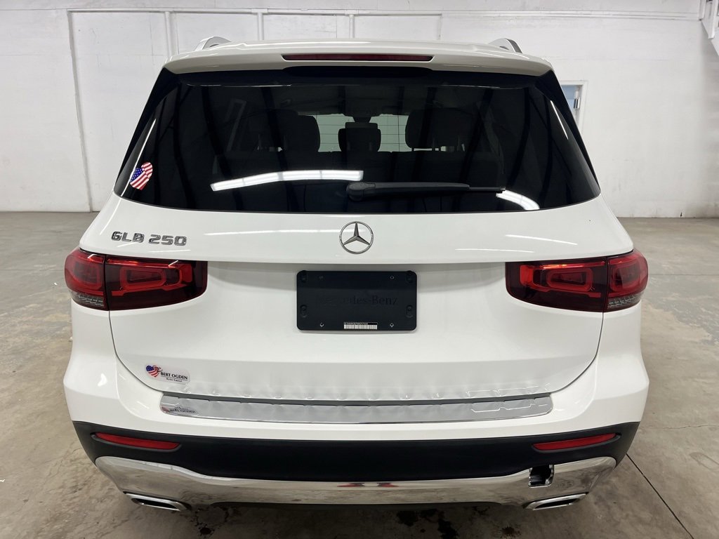 Certified 2022 Mercedes-Benz GLB 250 image 7