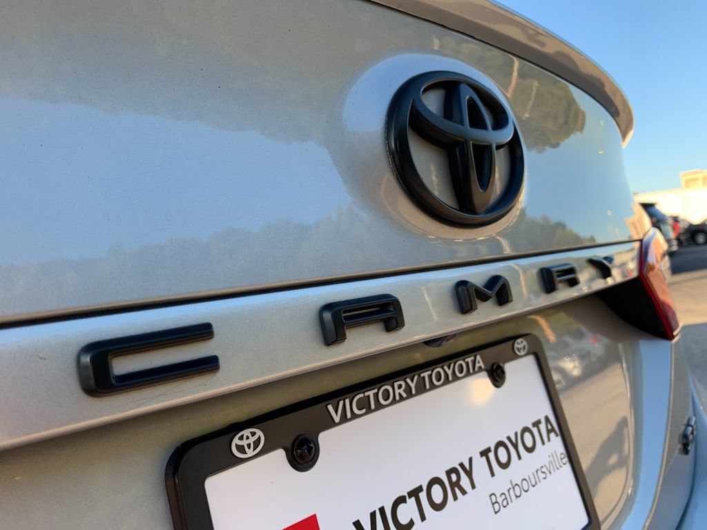 Used 2023 Toyota Camry SE w/ Cold Weather Package FWD image 36