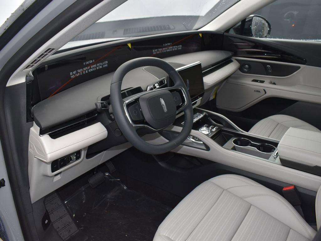 New 2026 Lincoln Nautilus Reserve w/ Jet Appearance Package image 8