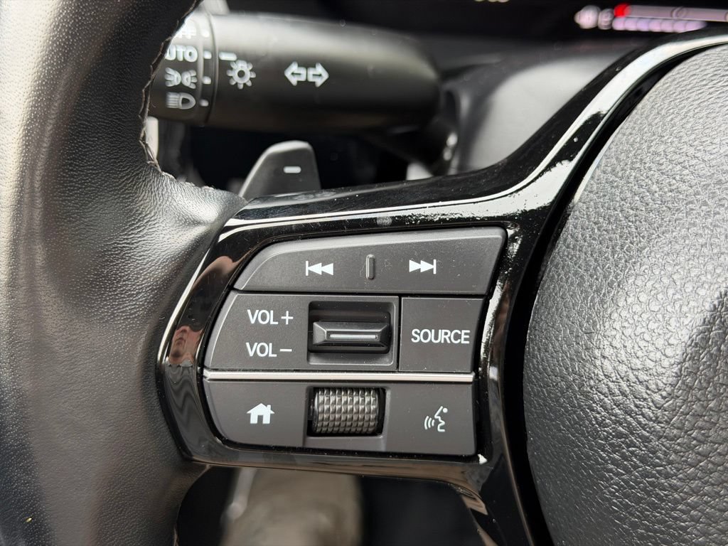 Used 2025 Honda Civic Sport image 17