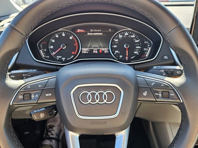 Used 2024 Audi Q5 2.0T Premium image 11