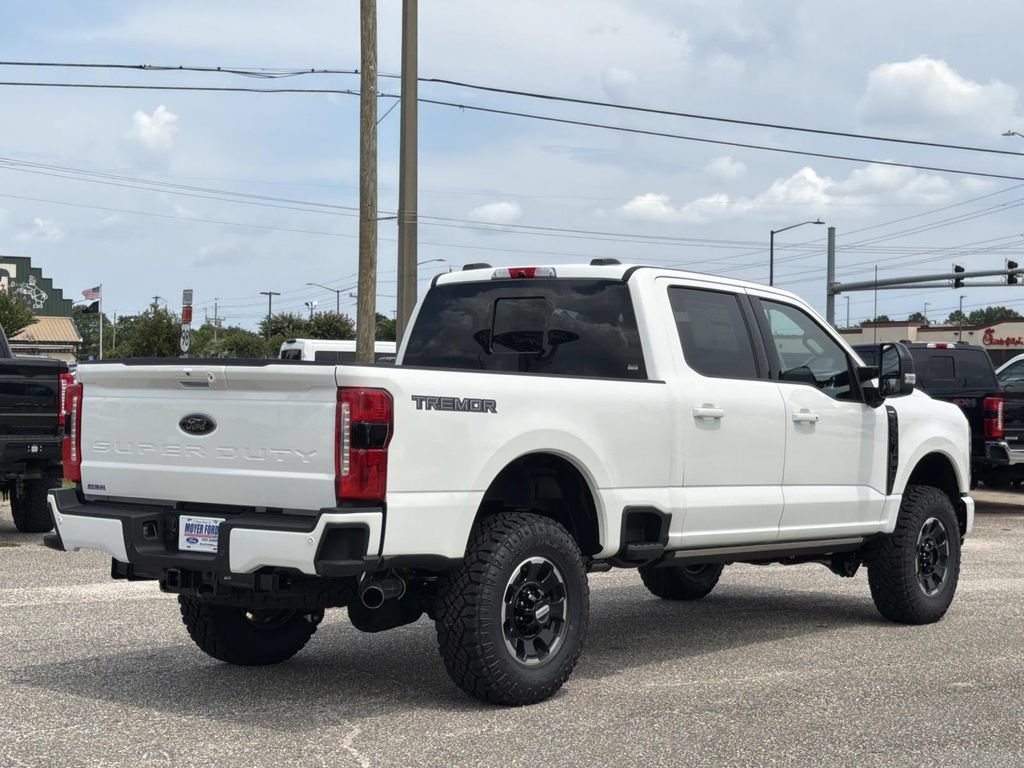 New 2026 Ford F250 Lariat w/ Tremor Off-Road Package AWD/4WD image 4