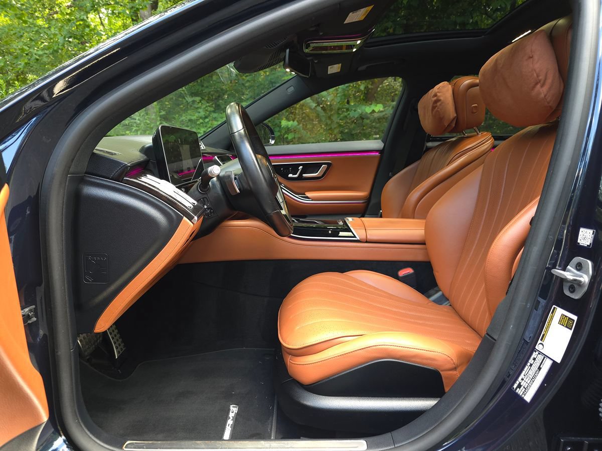 Used 2023 Mercedes-Benz S 500 4MATIC image 11