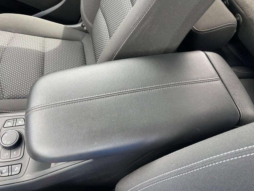 Used 2022 GMC Terrain SLE w/ Driver Convenience Package AWD/4WD image 44