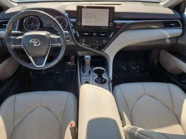 Used 2021 Toyota Camry XLE FWD image 13