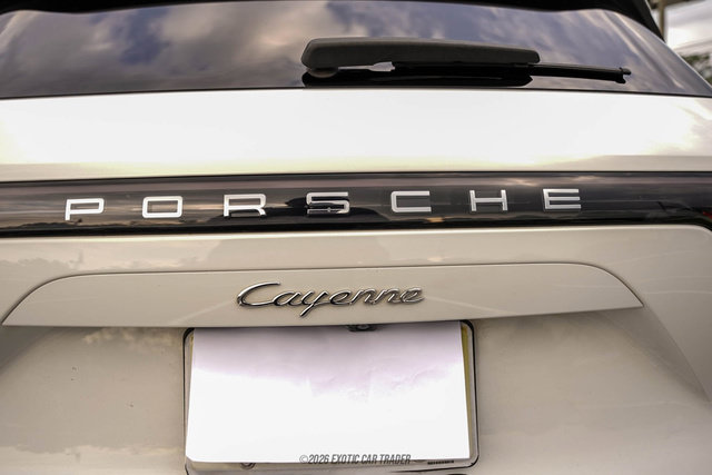 Used 2020 Porsche Cayenne AWD/4WD image 69