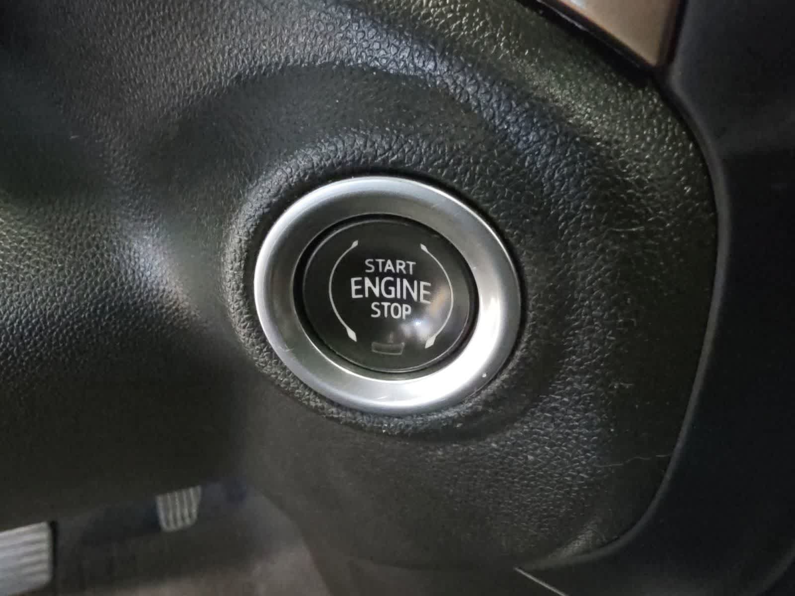 Used 2019 Chevrolet Silverado 1500 High Country AWD/4WD image 27