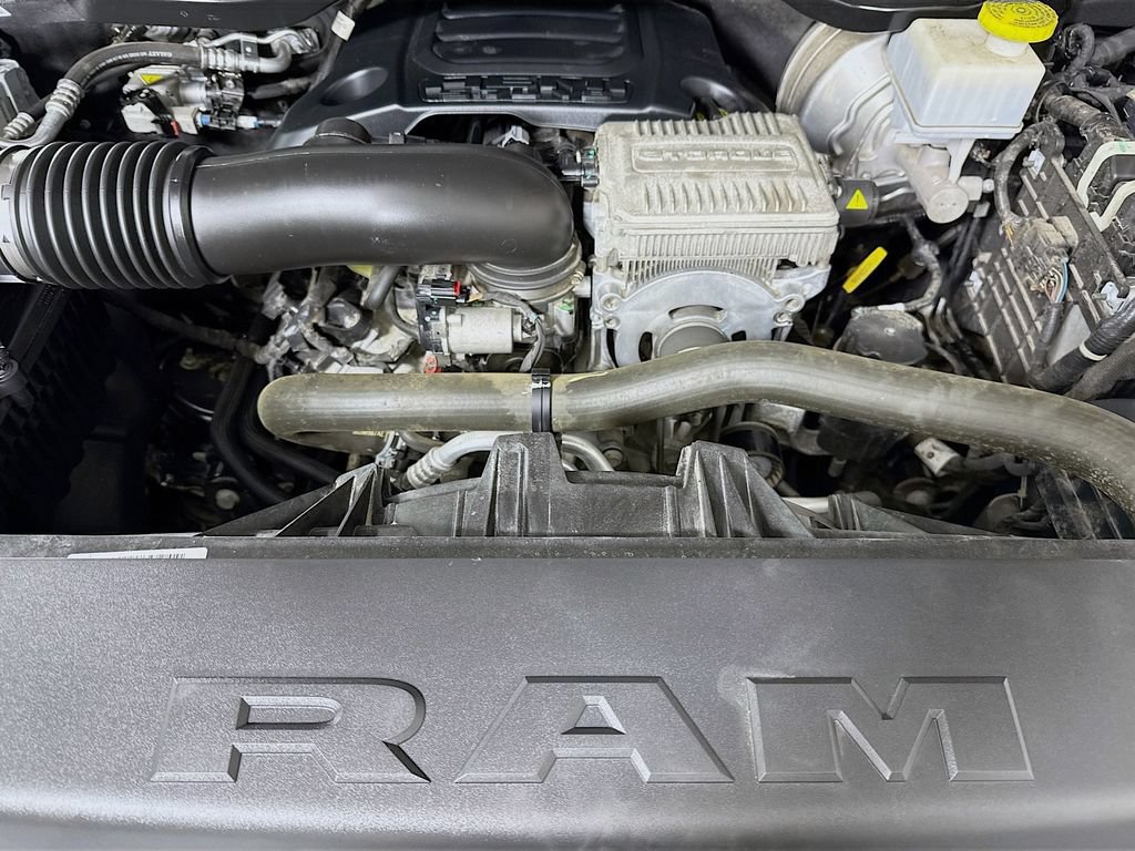 Used 2023 RAM 1500 Laramie AWD/4WD image 37
