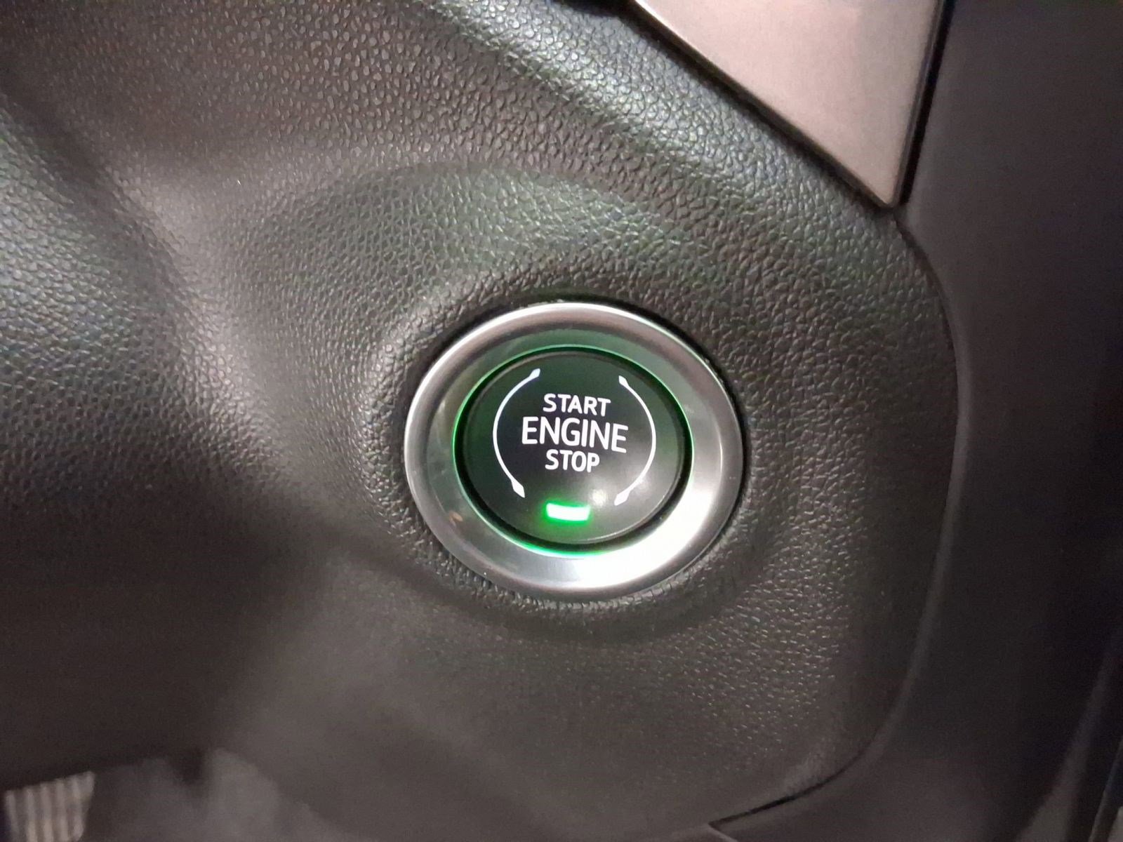 Used 2020 Chevrolet Silverado 1500 RST w/ All-Star Edition image 21