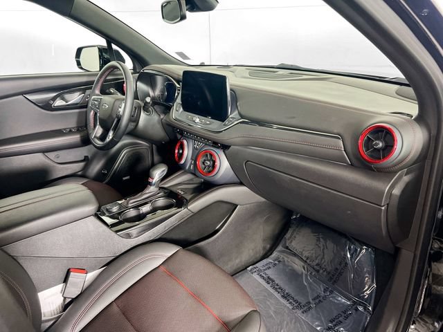 Used 2025 Chevrolet Blazer RS AWD/4WD image 29