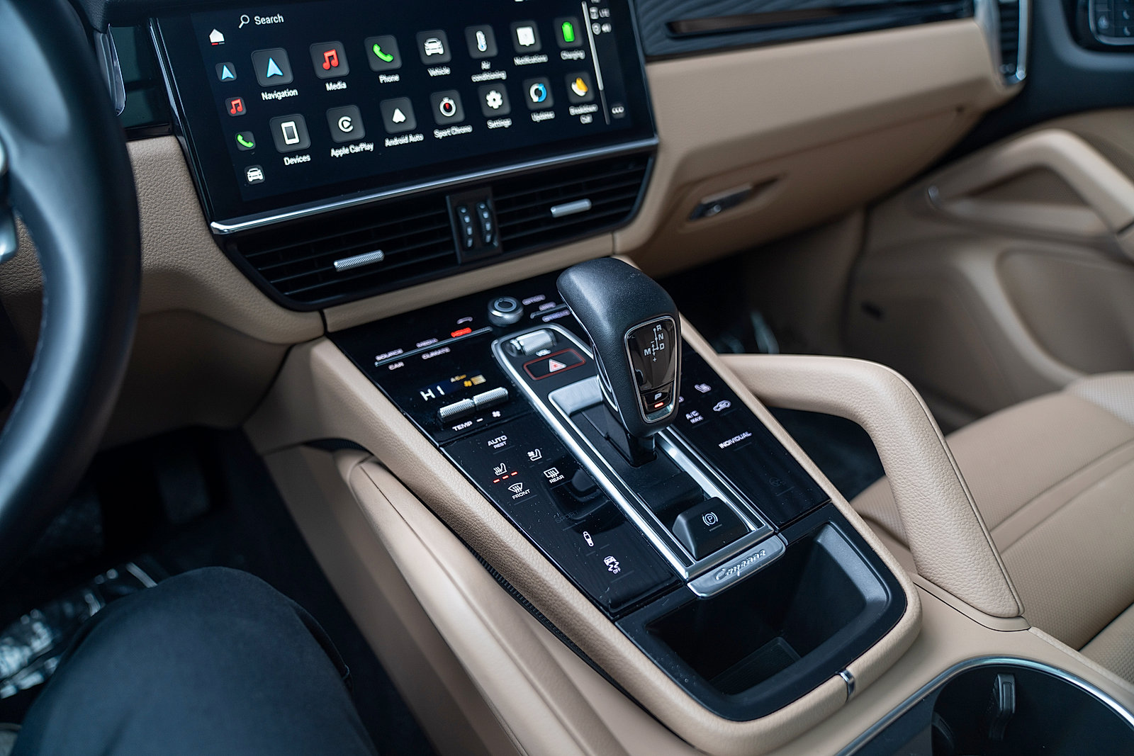 Certified 2022 Porsche Cayenne E-Hybrid image 14