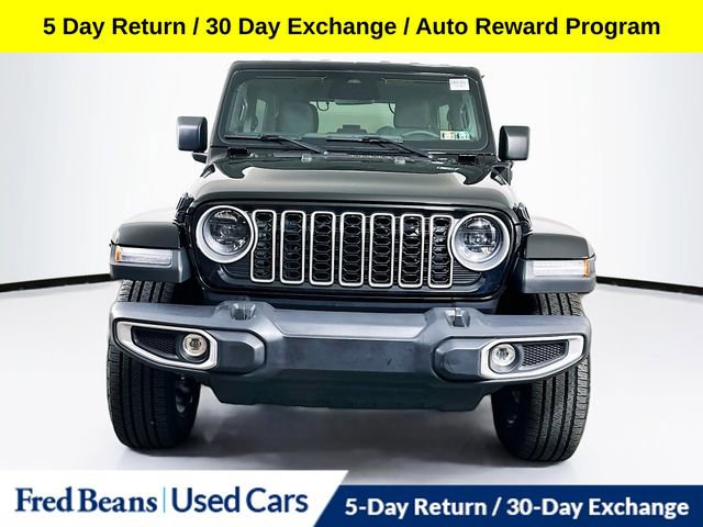 Used 2025 Jeep Wrangler Unlimited Sahara w/ Safety Group AWD/4WD image 2