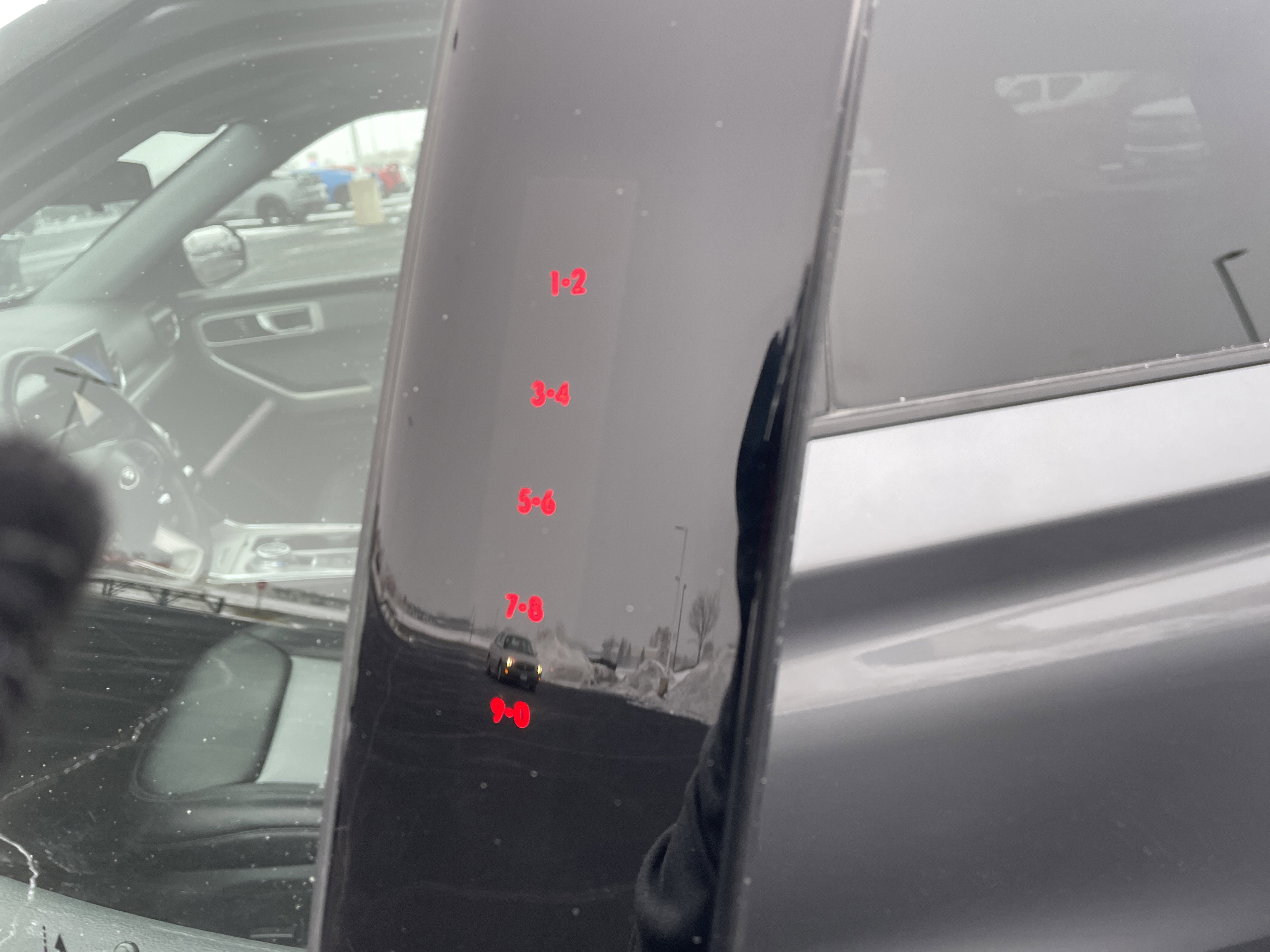 Used 2022 Ford Explorer XLT w/ Equipment Group 202A image 31