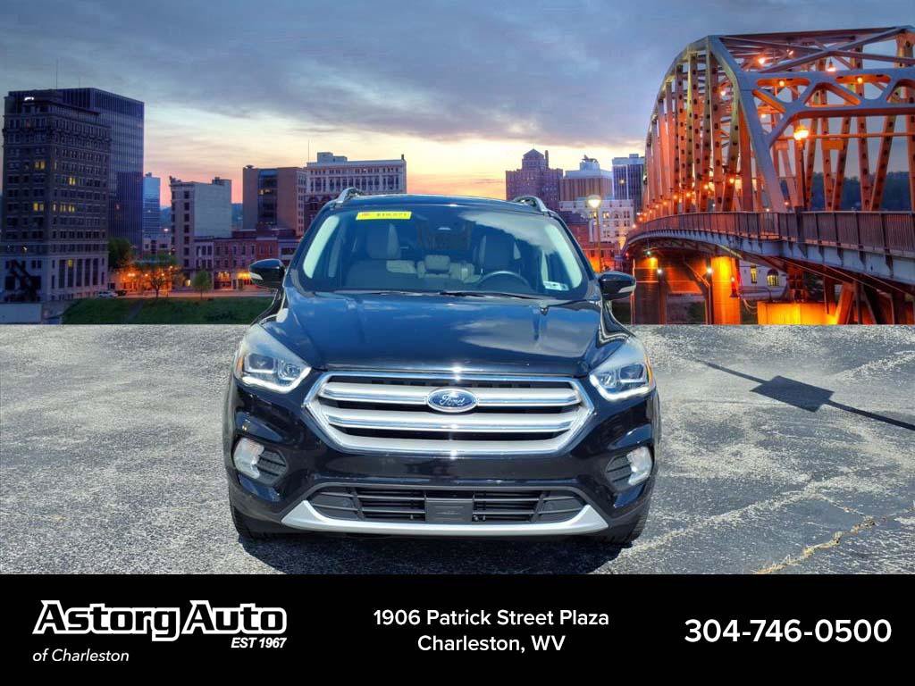Used 2018 Ford Escape Titanium w/ Ford Safe & Smart Package AWD/4WD image 8