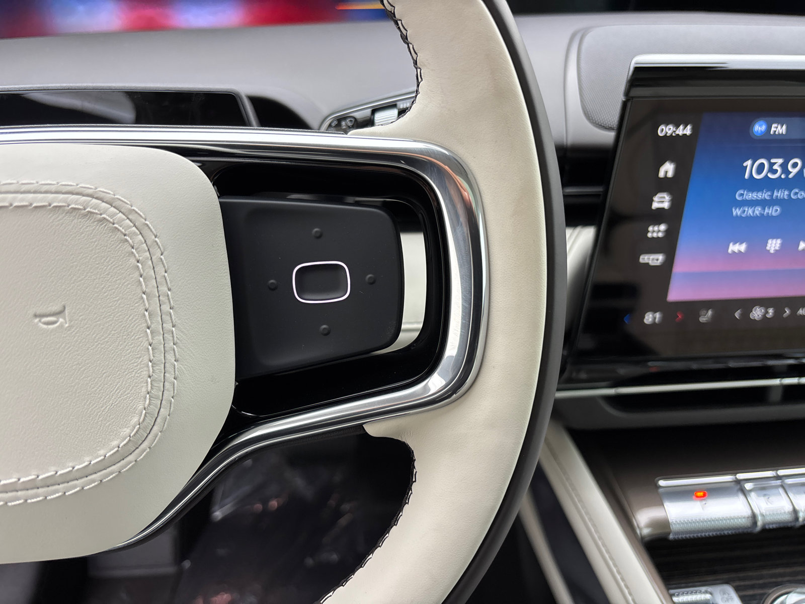 New 2026 Lincoln Nautilus Black Label image 18