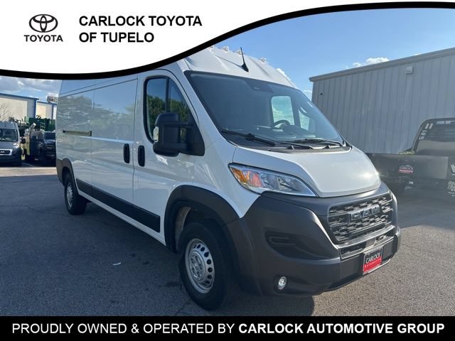 Used 2025 RAM ProMaster 2500 w/ Convenience Group FWD image 4