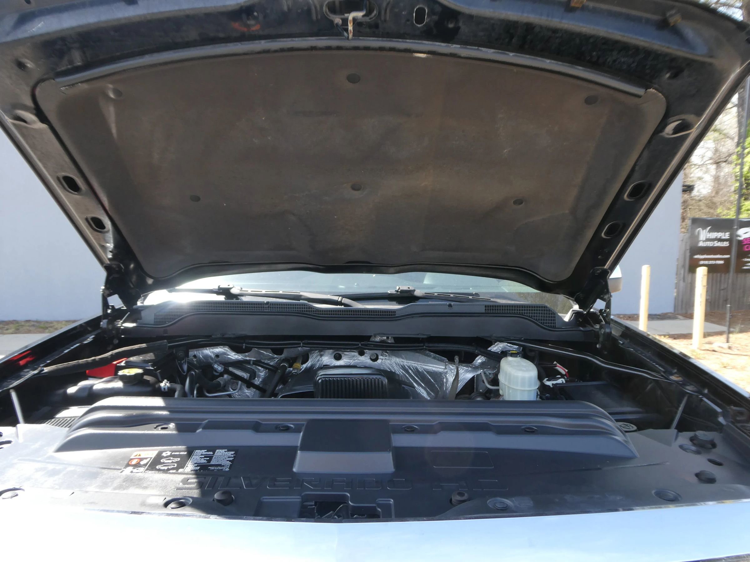 Used 2015 Chevrolet Silverado 2500 LTZ w/ LTZ Plus Package AWD/4WD image 33