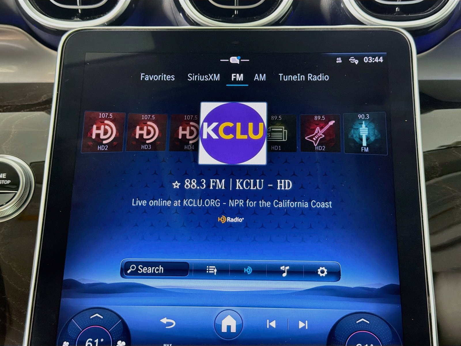 Used 2024 Mercedes-Benz GLC 300 4MATIC image 14