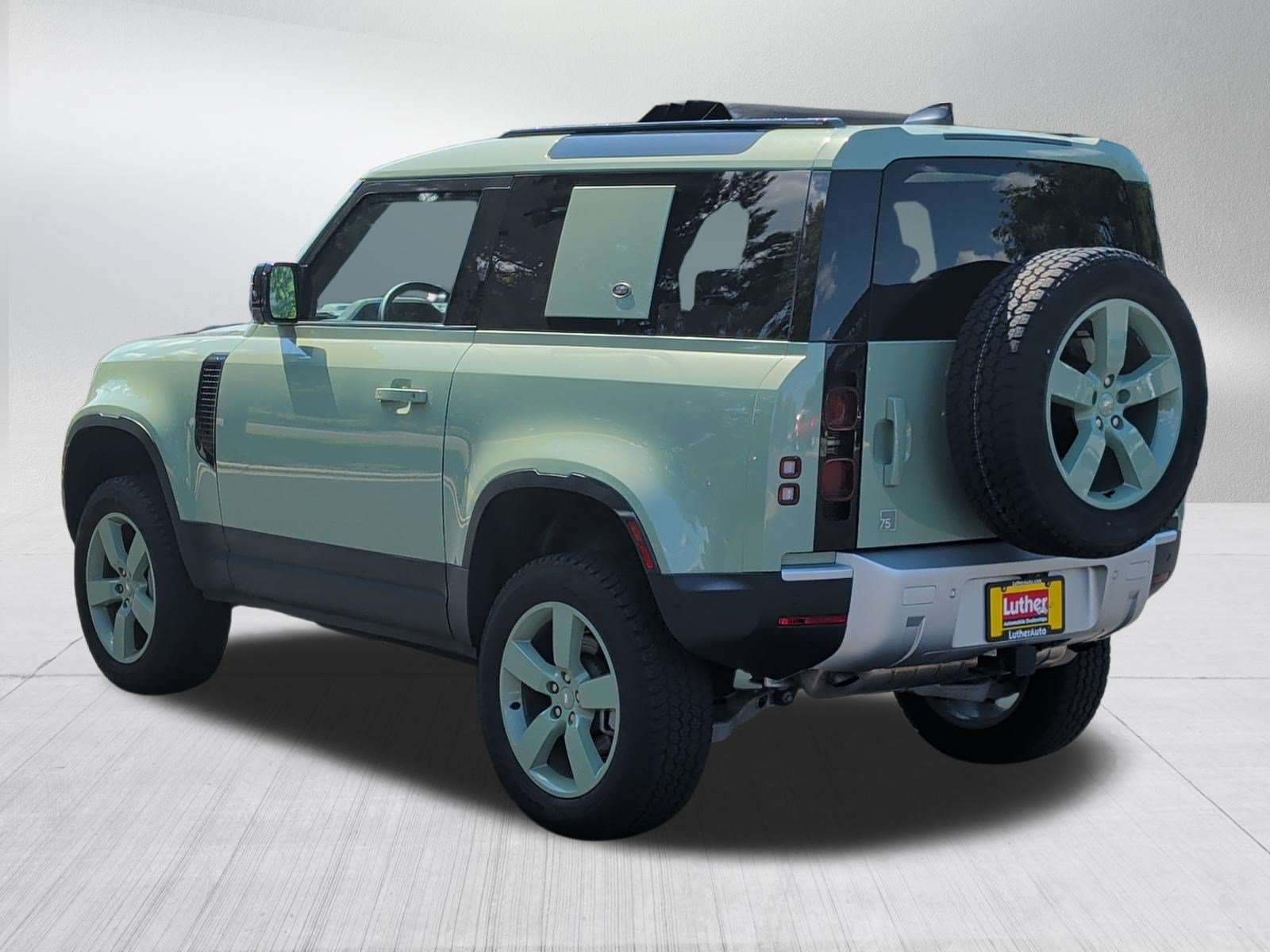Used 2023 Land Rover Defender 110 75th Limited Edition AWD/4WD image 5