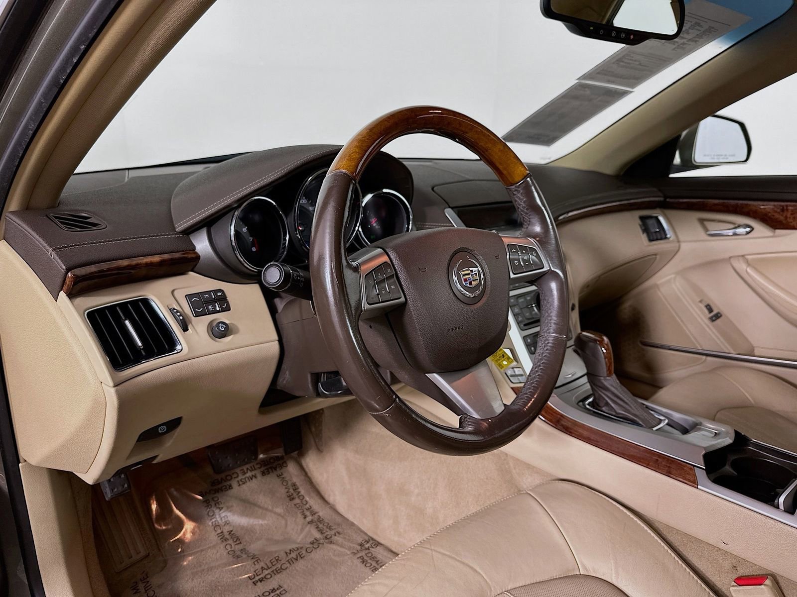 Used 2010 Cadillac CTS Luxury image 10