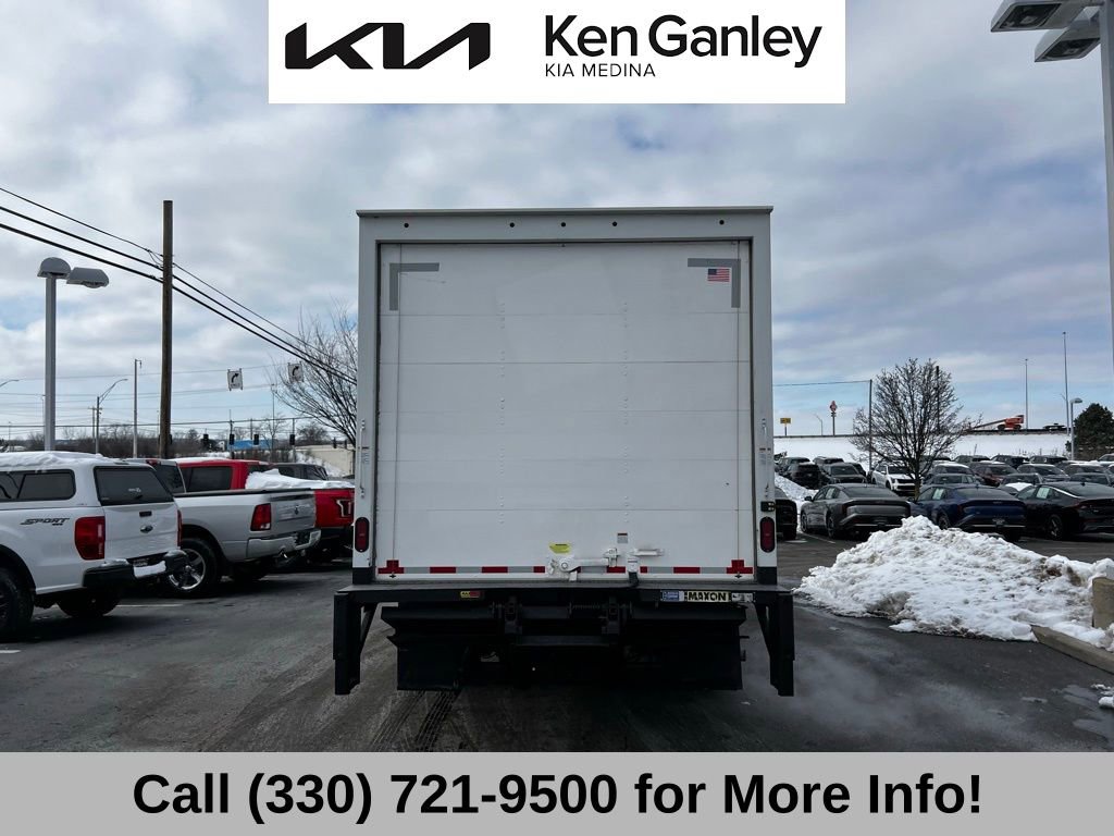 Used 2024 Ford E-450 and Econoline 450 Super Duty w/ Power Windows & Locks Group image 6