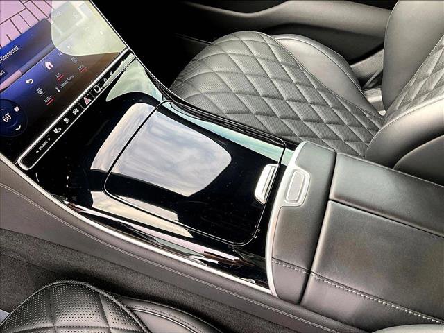 Used 2025 Mercedes-Benz S 580e 4MATIC Sedan image 15