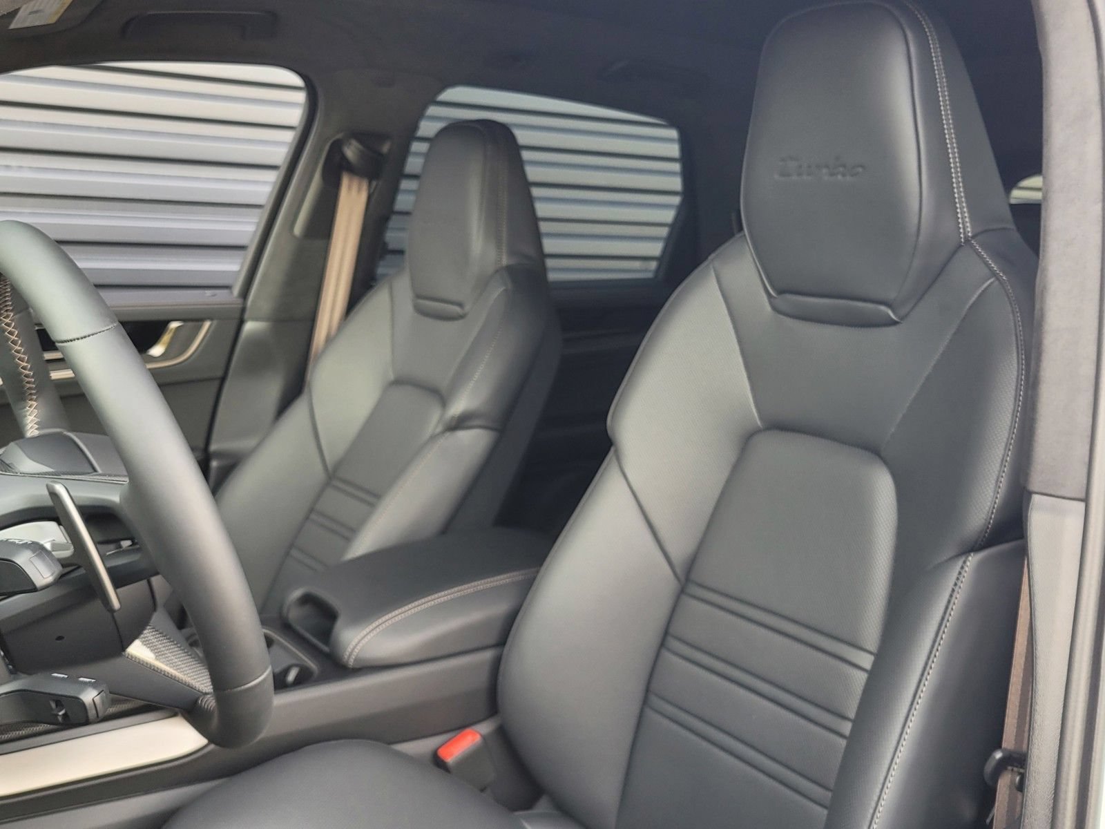 New 2025 Porsche Cayenne Turbo AWD/4WD image 5