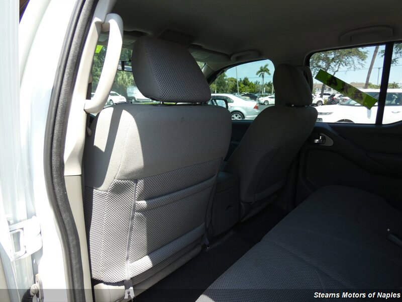 Used 2016 Nissan Frontier SV AWD/4WD image 42