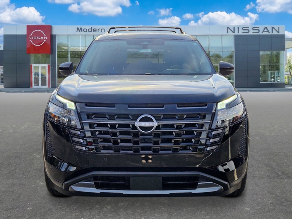 New 2026 Nissan Pathfinder Platinum image 8