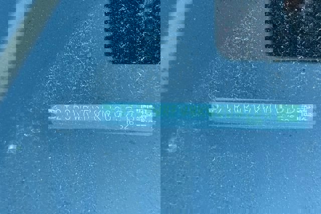 Used 2019 Toyota RAV4 XLE w/ Convenience Package image 4