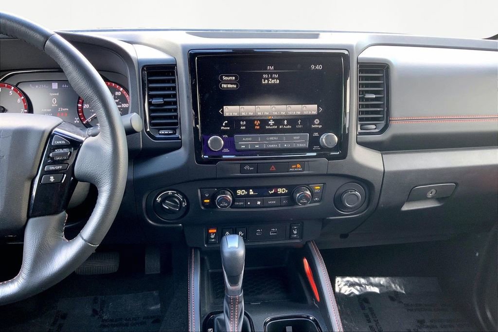 Used 2023 Nissan Frontier PRO-4X w/ Pro Convenience Package image 9