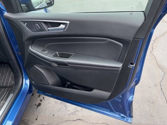 Certified 2024 Ford Edge Titanium AWD/4WD image 6