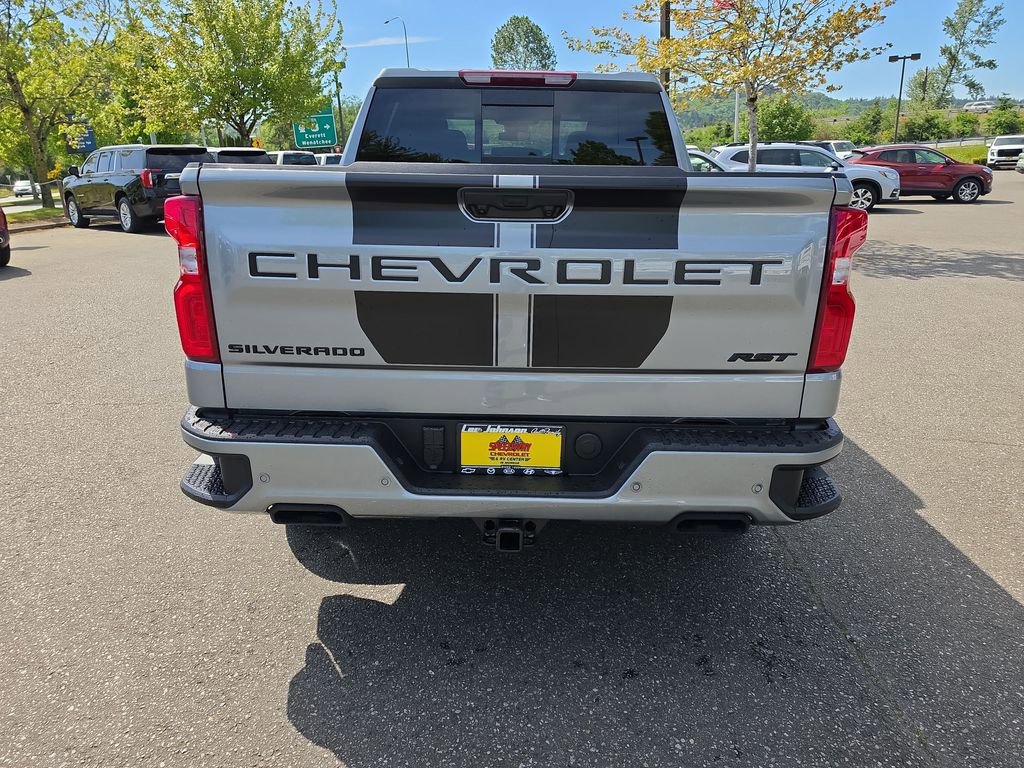 New 2026 Chevrolet Silverado 1500 RST w/ Rally Edition AWD/4WD image 5