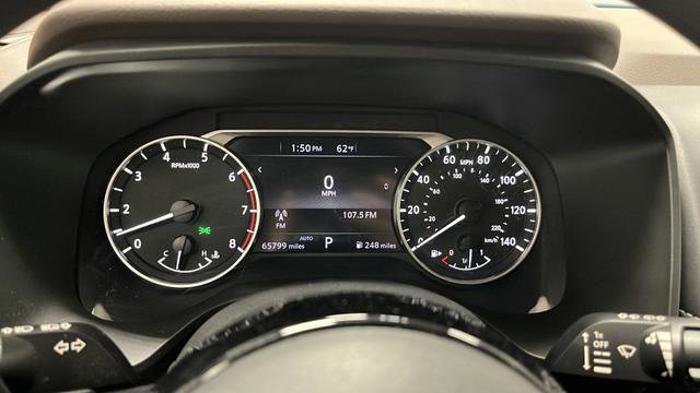 Used 2023 Nissan Rogue SV image 16