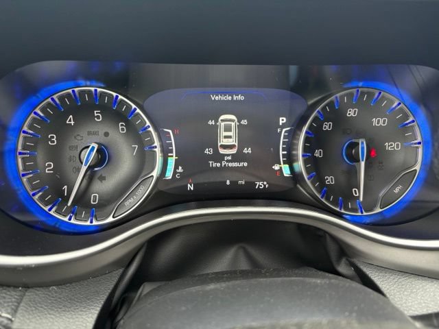 New 2027 Chrysler Pacifica Limited FWD image 26