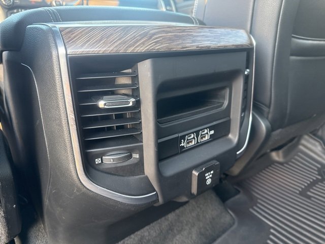 Used 2019 RAM 1500 Laramie image 25