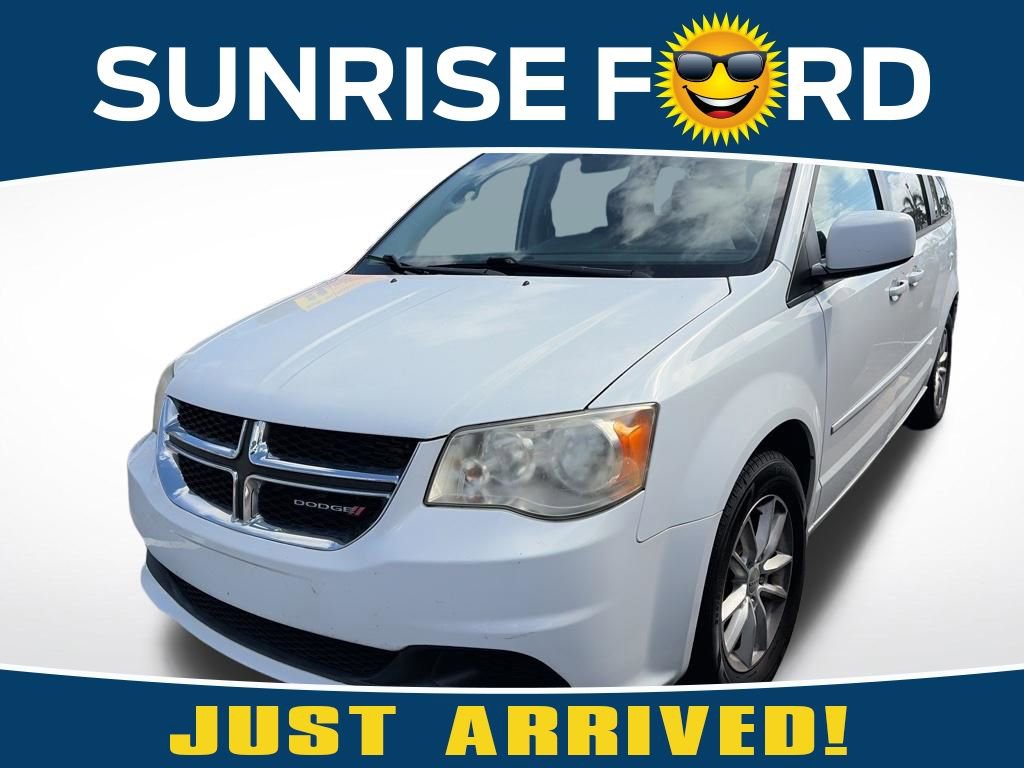 Used 2014 Dodge Grand Caravan SXT image 1