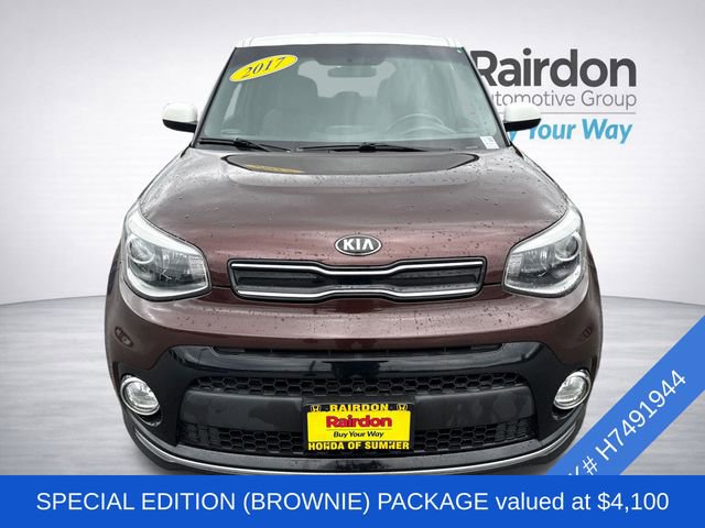 Used 2017 Kia Soul + image 2