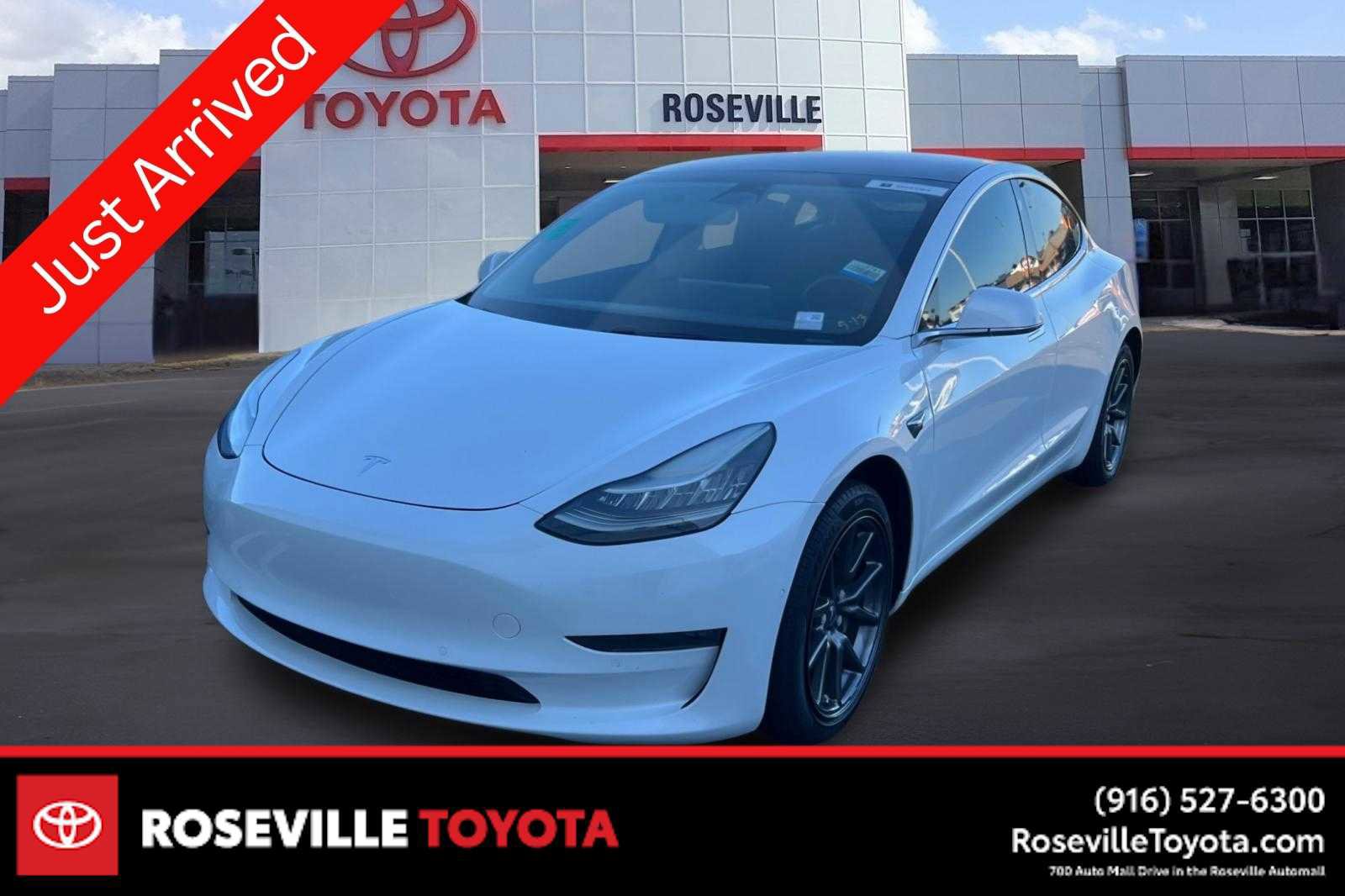 Used 2018 Tesla Model 3 Long Range RWD image 1