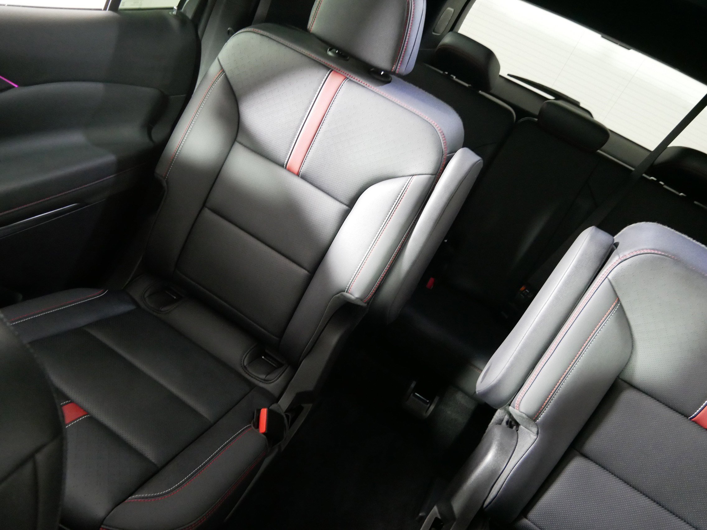 Used 2024 Chevrolet Traverse RS w/ LPO, Floor Liner Package image 12