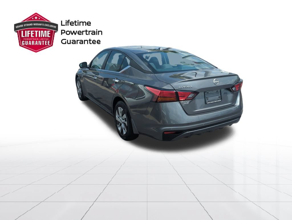 Certified 2025 Nissan Altima 2.5 S FWD image 5