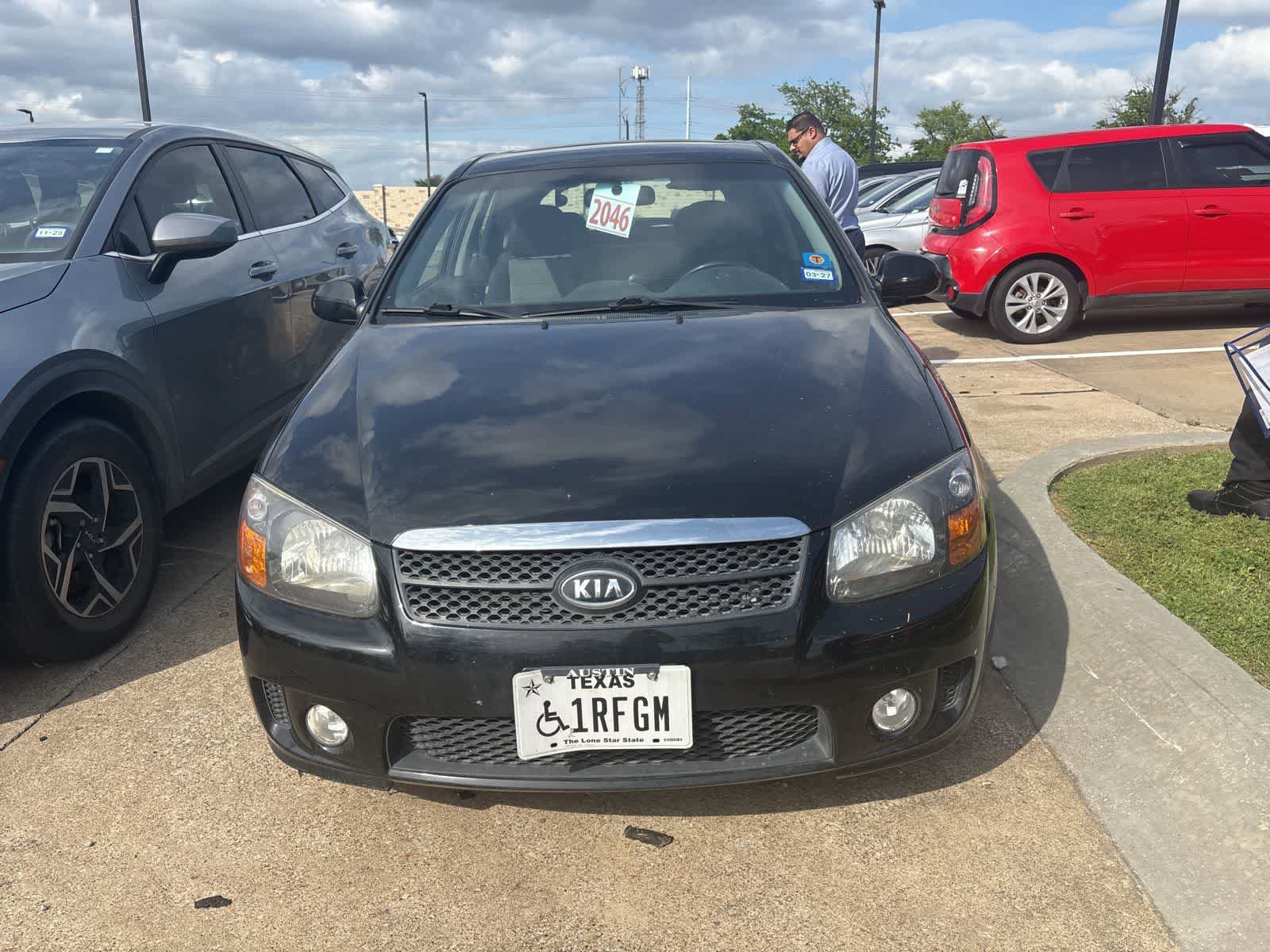 Used 2008 Kia Spectra5 SX FWD image 2