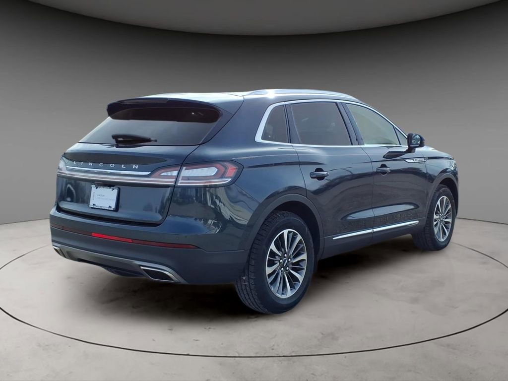 Certified 2023 Lincoln Nautilus FWD w/ Premium Package image 9