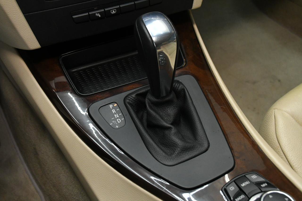 Used 2011 BMW 335i Coupe image 23