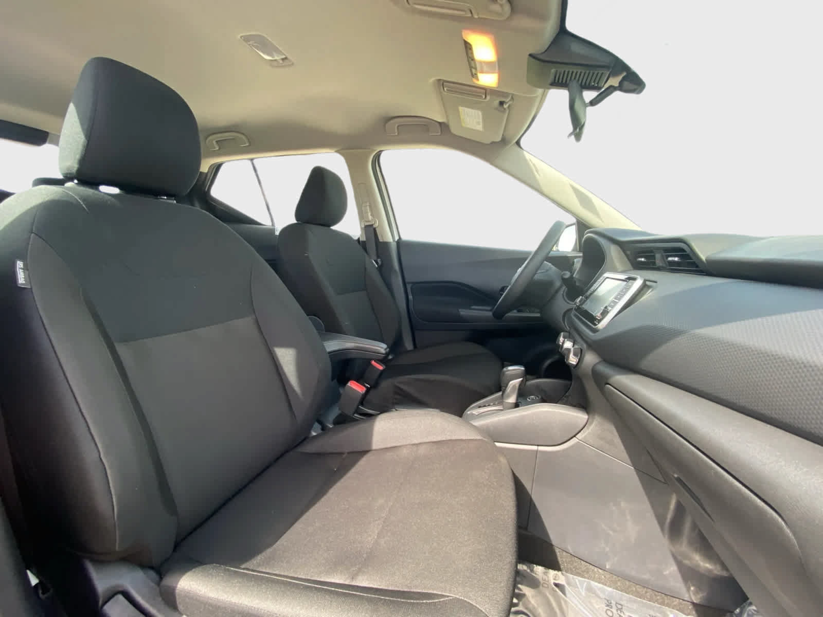 Used 2025 Nissan Kicks Play S FWD image 16