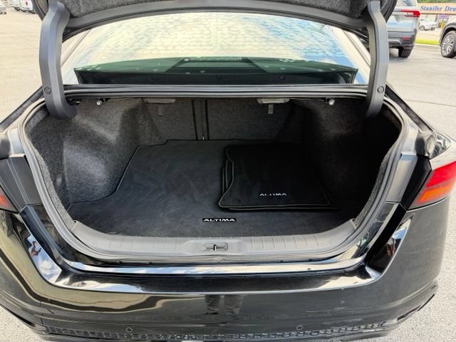 Used 2019 Nissan Altima 2.5 Platinum AWD/4WD image 23